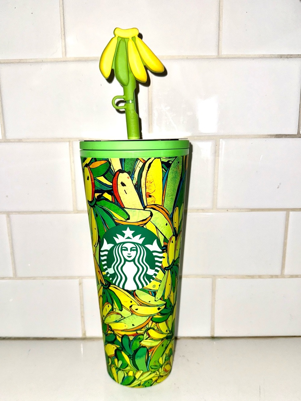 NWT Starbucks X Farm Rio Banana Print Reusable Tumbler w. Straw Protector